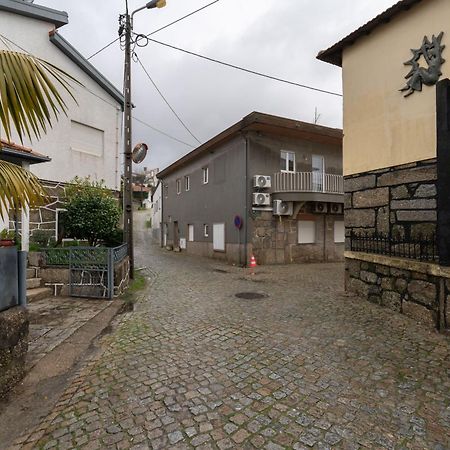 Casa Da Petisqueira 61 - Paredes-Oporto Rebordosa エクステリア 写真